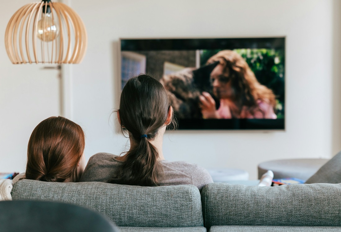 Onderzoek | Vrouwen worden op televisie nog te veel gestereotypeerd