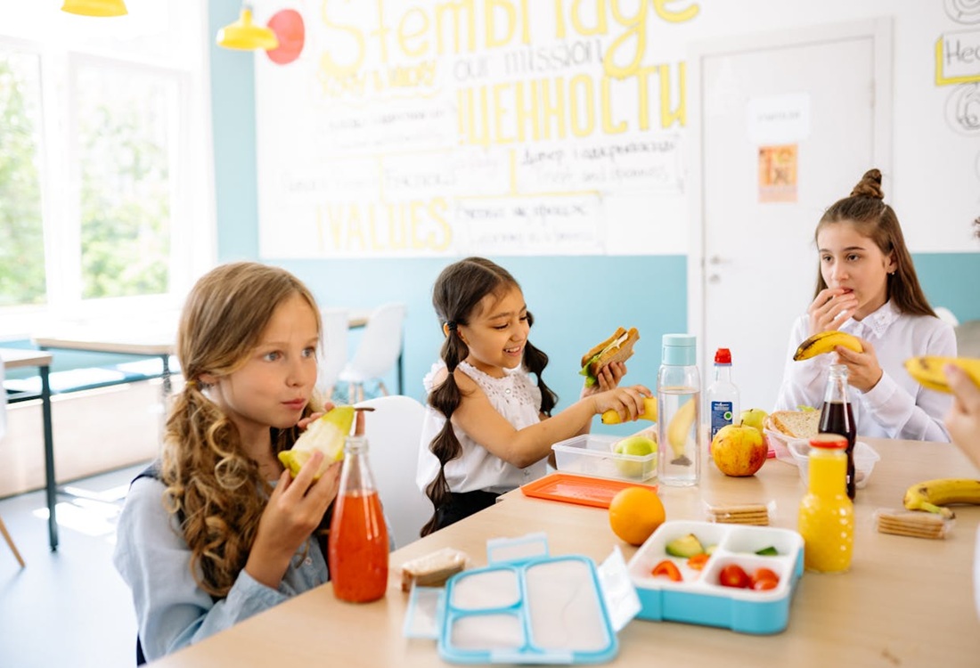 Tv uit, aandacht aan: gezond lunchen op school