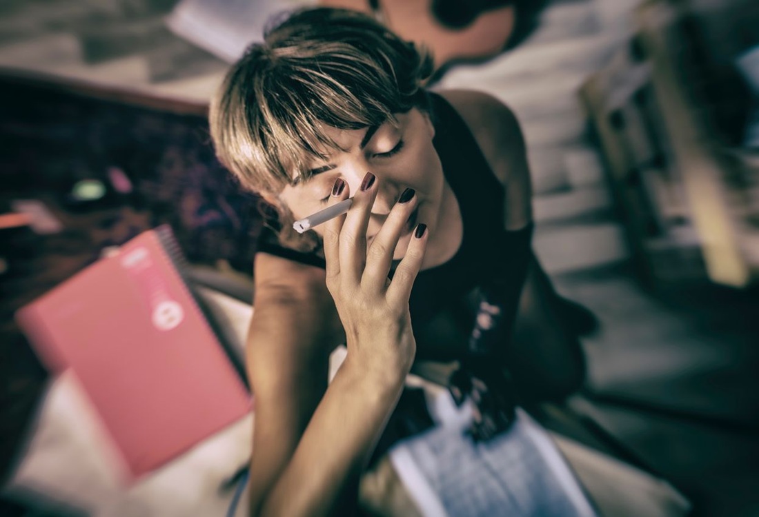 Studenten die roken of vapen ervaren vaker mentale klachten